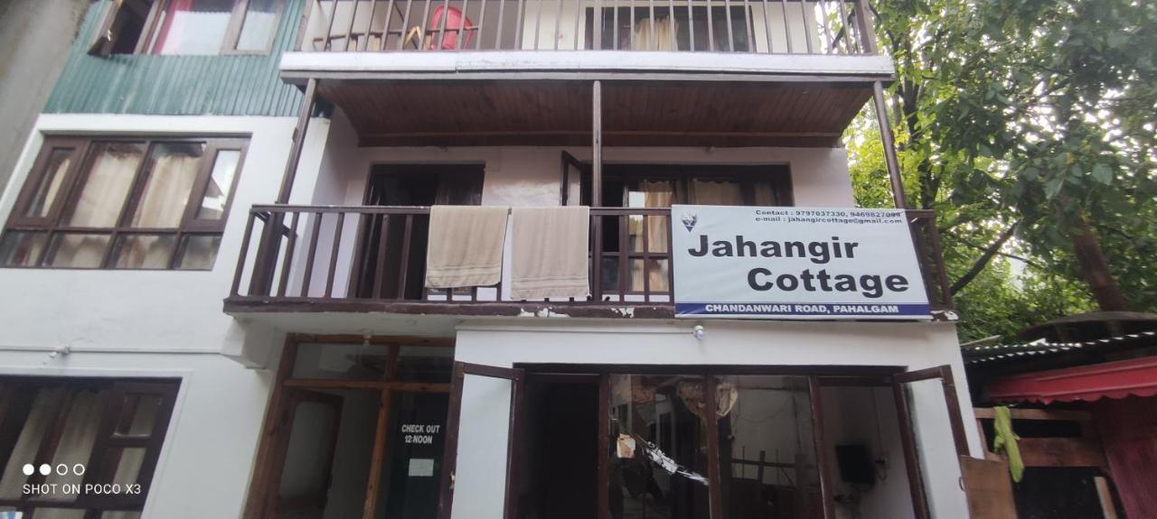 Jahangir Cottage Pahalgām Eksteriør bilde