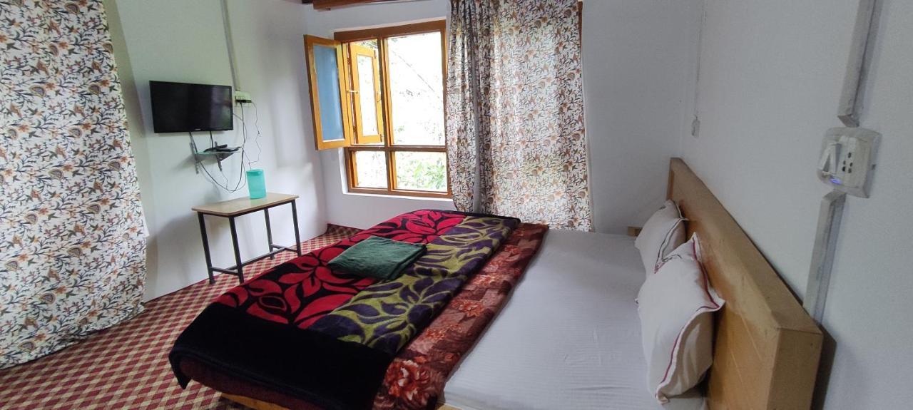 Jahangir Cottage Pahalgām Eksteriør bilde